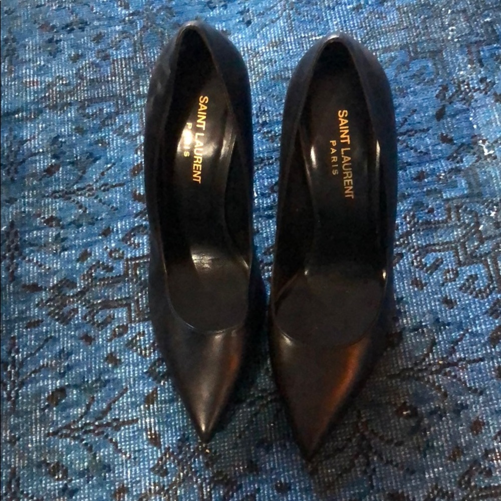 SAINT LAURENT PUMPS